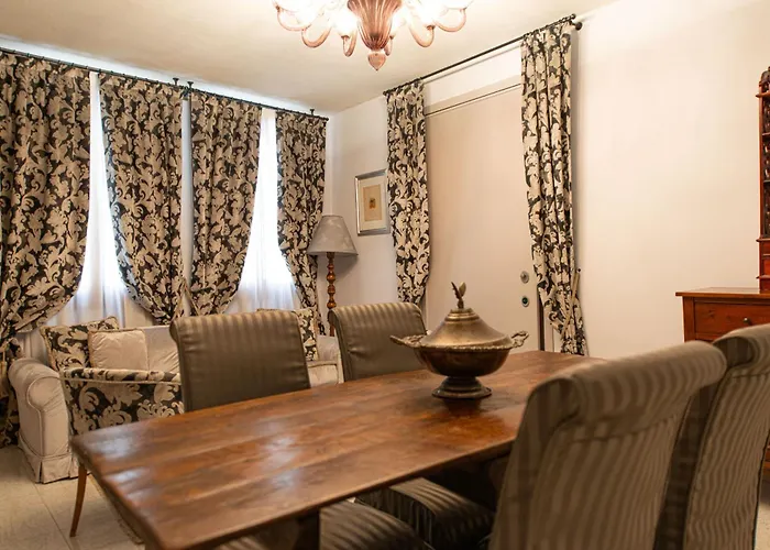 San Marco Luxury Apartments Muneghe